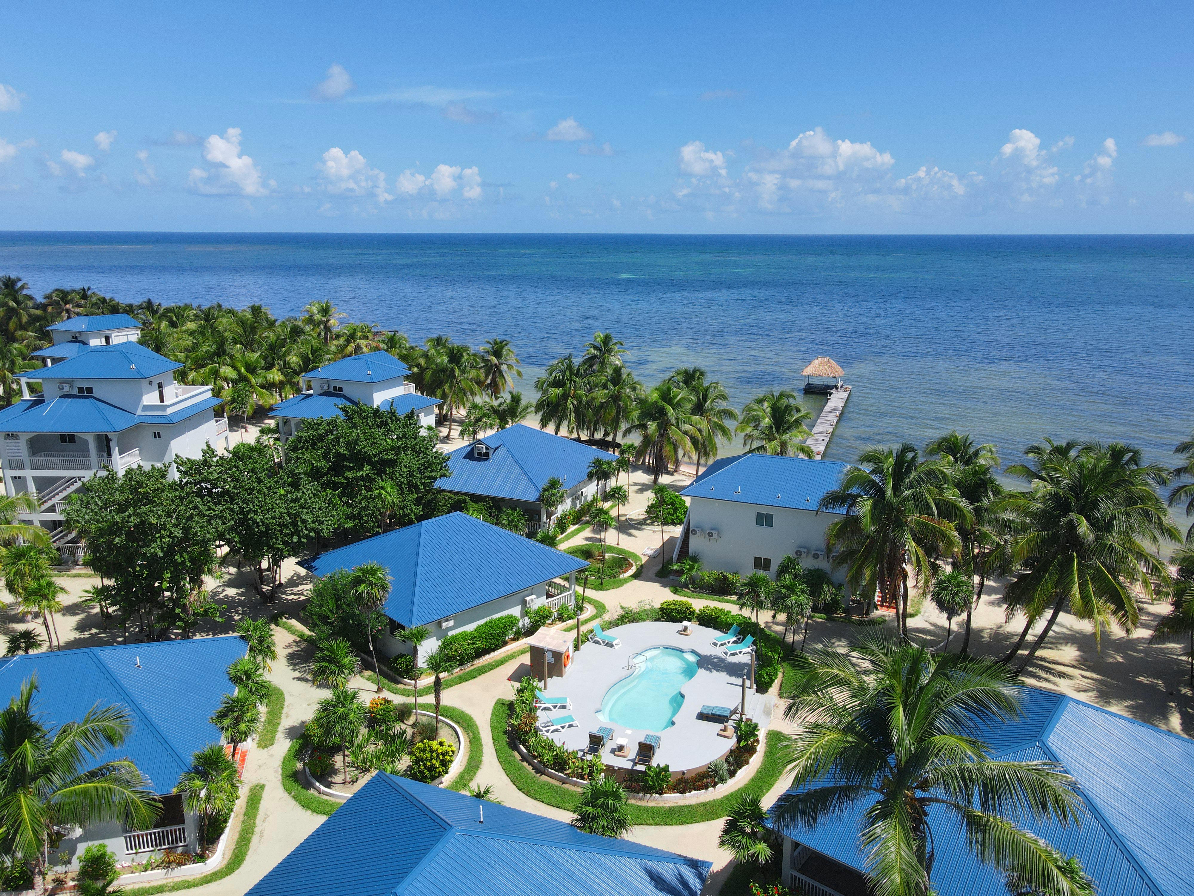 One Bedroom Pool View Casitas